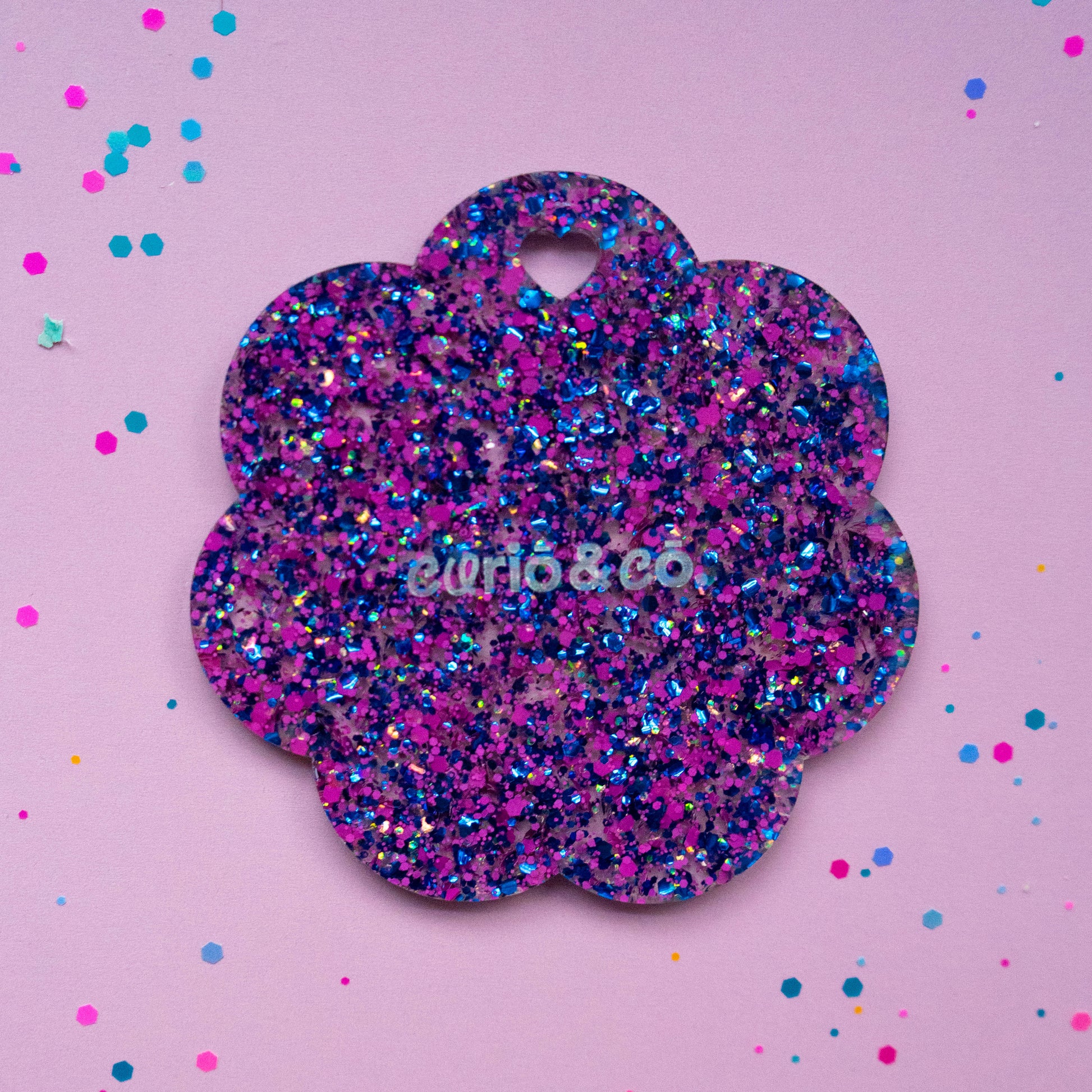 Layered acrylic flower bag tag with heart cutout and glitter backing — Curio & Co.